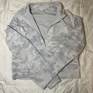 Lululemon quarter zip cropped jacket